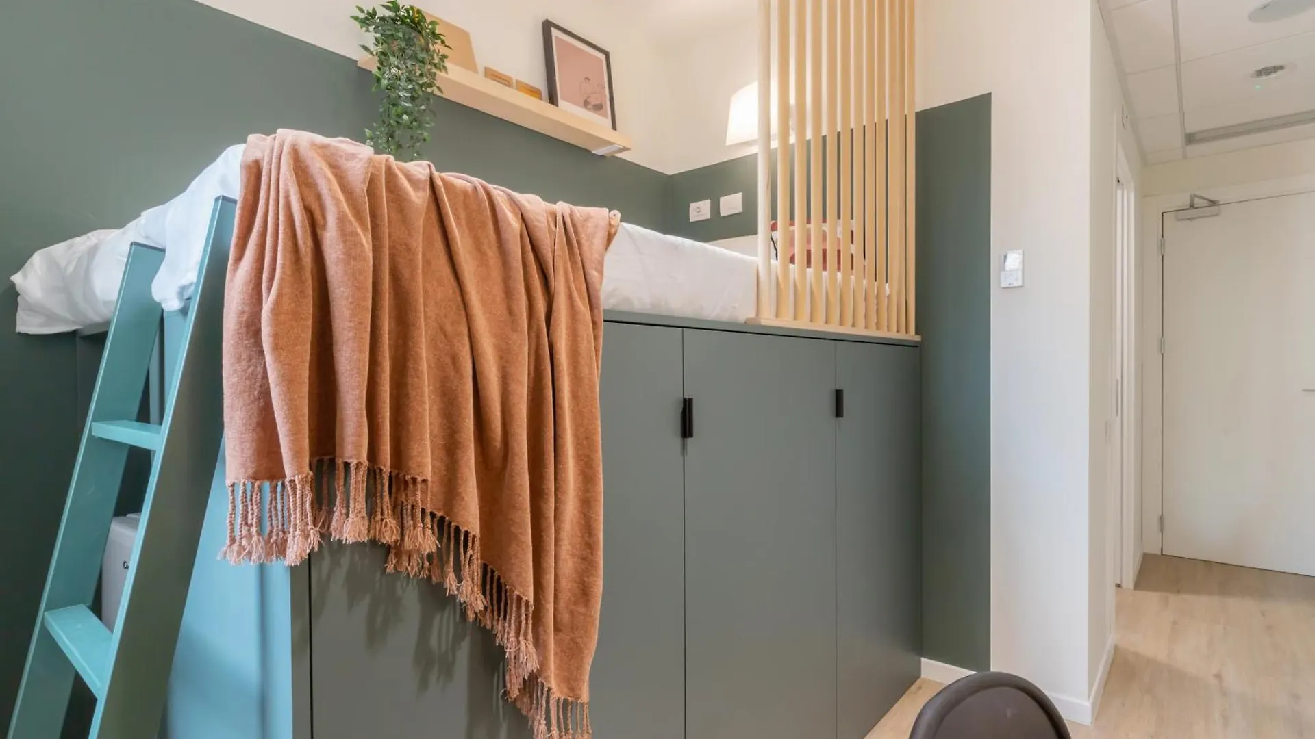 Apartment Well-Located Campus Rooms Near City Park Milan Italy